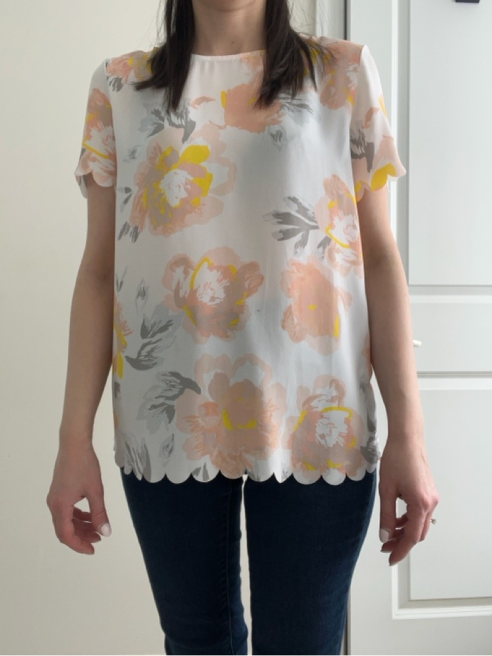 Floral Scallop-Hem Short Sleeve Top - White with Peach & Yellow